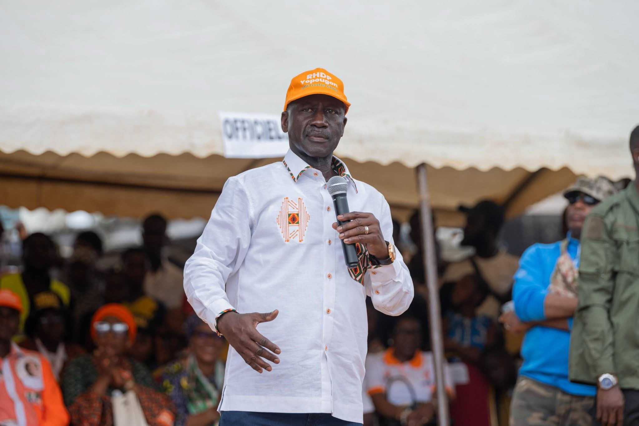 Adama Bictogo a mis en mission des équipes locales de campagne à Yopougon. 