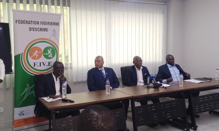 La jeunesse ivoirienne appelée à embrasser l’escrime.