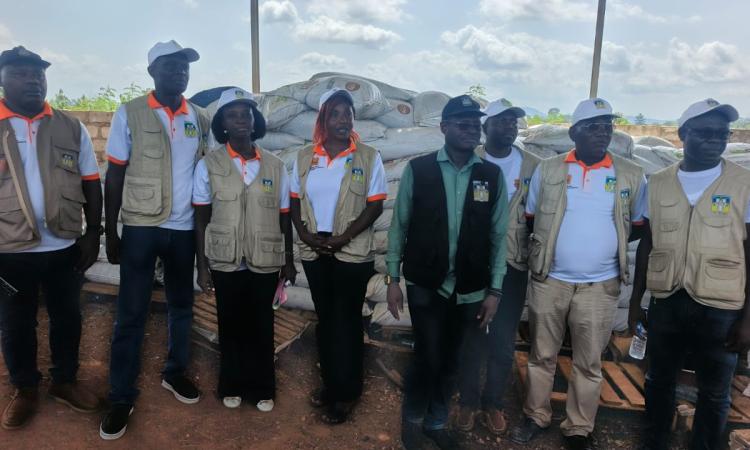 La Cellule projet du District autonome de Yamoussoukro visitant ses réalisations.