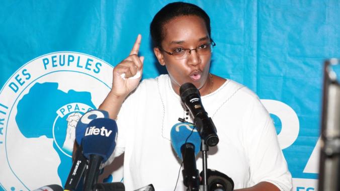 Me Habiba Touré a porté la déclaration du Front commun. 