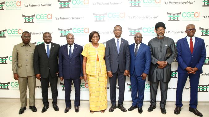 Simone Ehivet Gbagbo et le patronat ont passé de joyeux moments ensemble. 