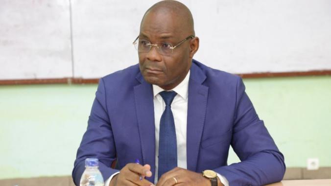 À quelques jours du début de la campagne électorale pour les législatives, le 2e vice-président de la Cei, Alain Dogou, a joué la carte de l’andragogie. (Ph. DR)