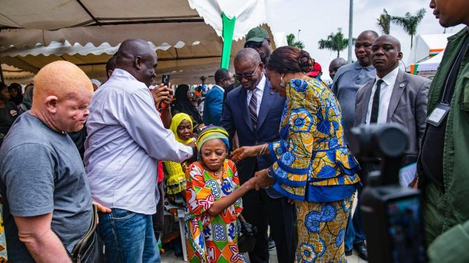 Adama Kamara et Kandia Camara ont communié avec les personnes handicapées. (Ph. DR)
