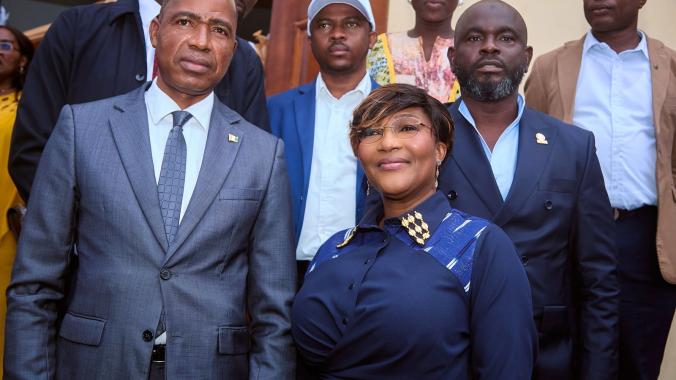 Dr Yamoussa Coulibaly (à gauche) a salué le leadership de Marie-Laure N'Goran et a réaffirmé le soutien de son entreprise à l’Unjci.